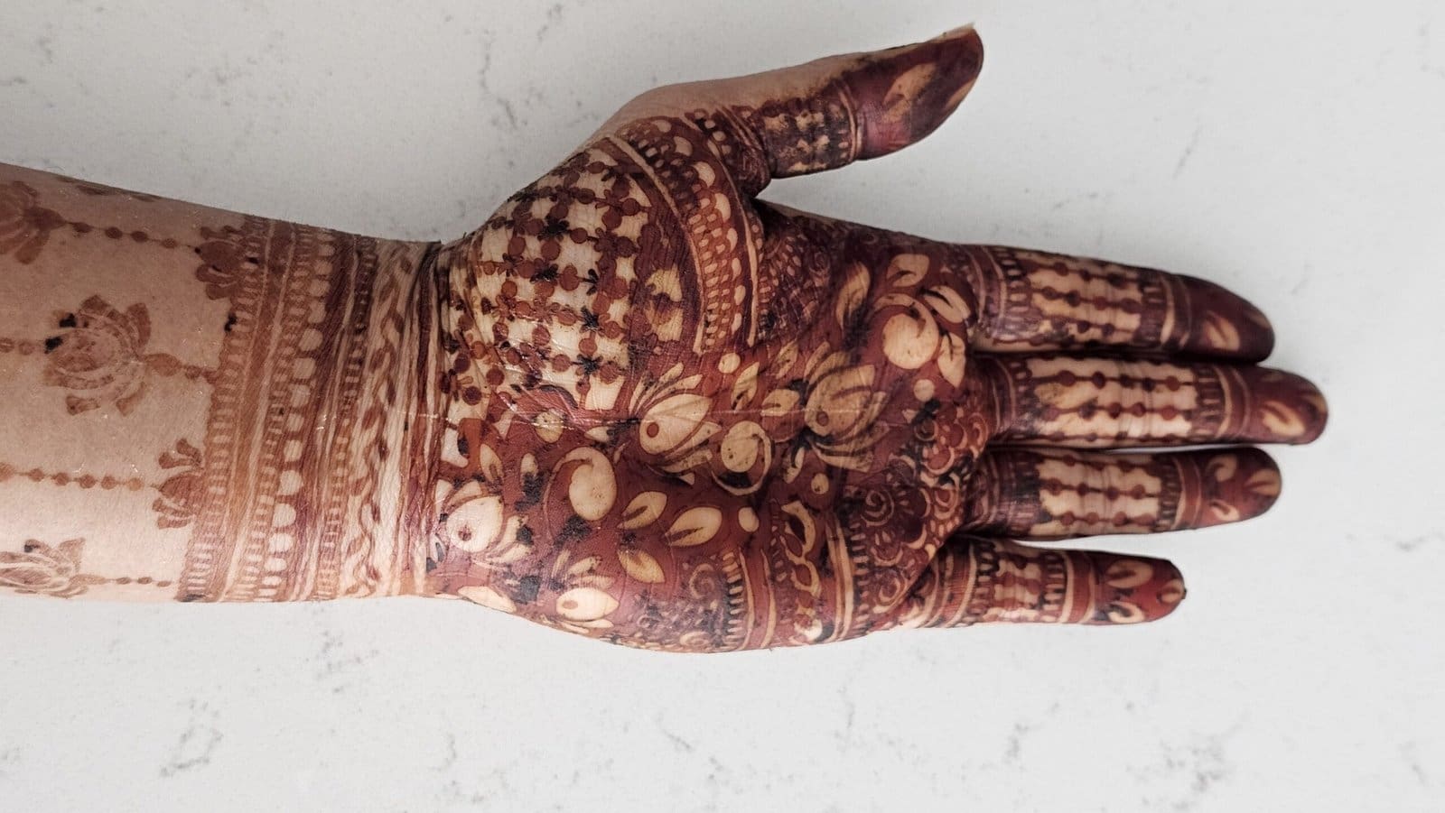 Dark Stain Mehndi